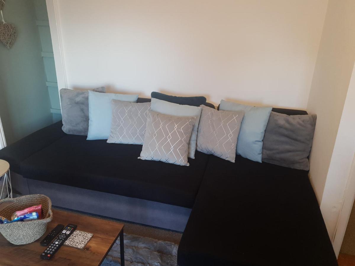 Topzy-Turvy - 1 Bedroom Apartment Swansea Eksteriør billede